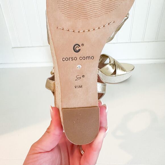 Corso Como Nani Leather Twisted Wedge Sandal Brass 9.5M - Picture 4 of 9